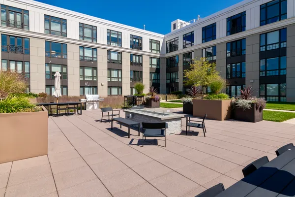 $1,425,000 | 10 Shipyard Drive, Unit 511, Hingham, MA 02043