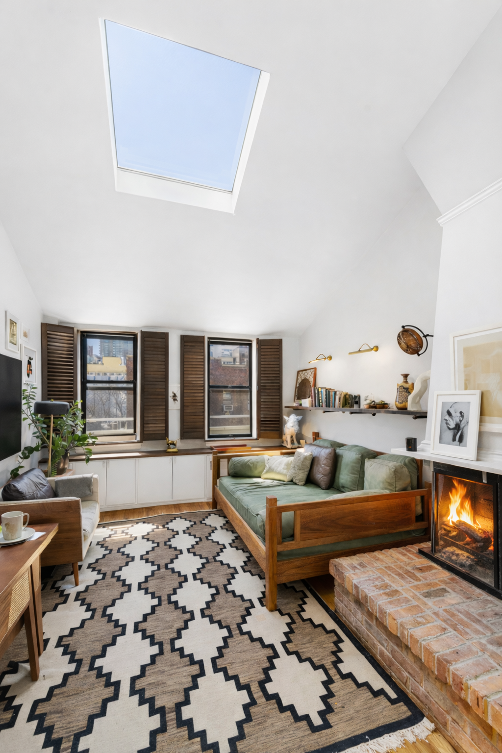 425 East 78th Street, Unit 6F Manhattan, NY 10075 - Photo 1 of 12