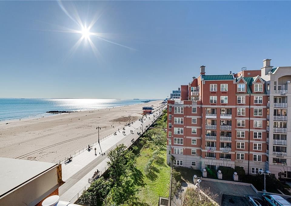 105 Oceana Drive East, Unit PH1D Brooklyn, NY 11235 - Photo 23 of 27 a view of a building with an outdoor space