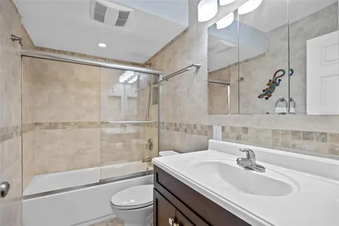 $795,000 | 19450 Gulf Boulevard, Unit Undisclosed, Indian Shores, FL 33785