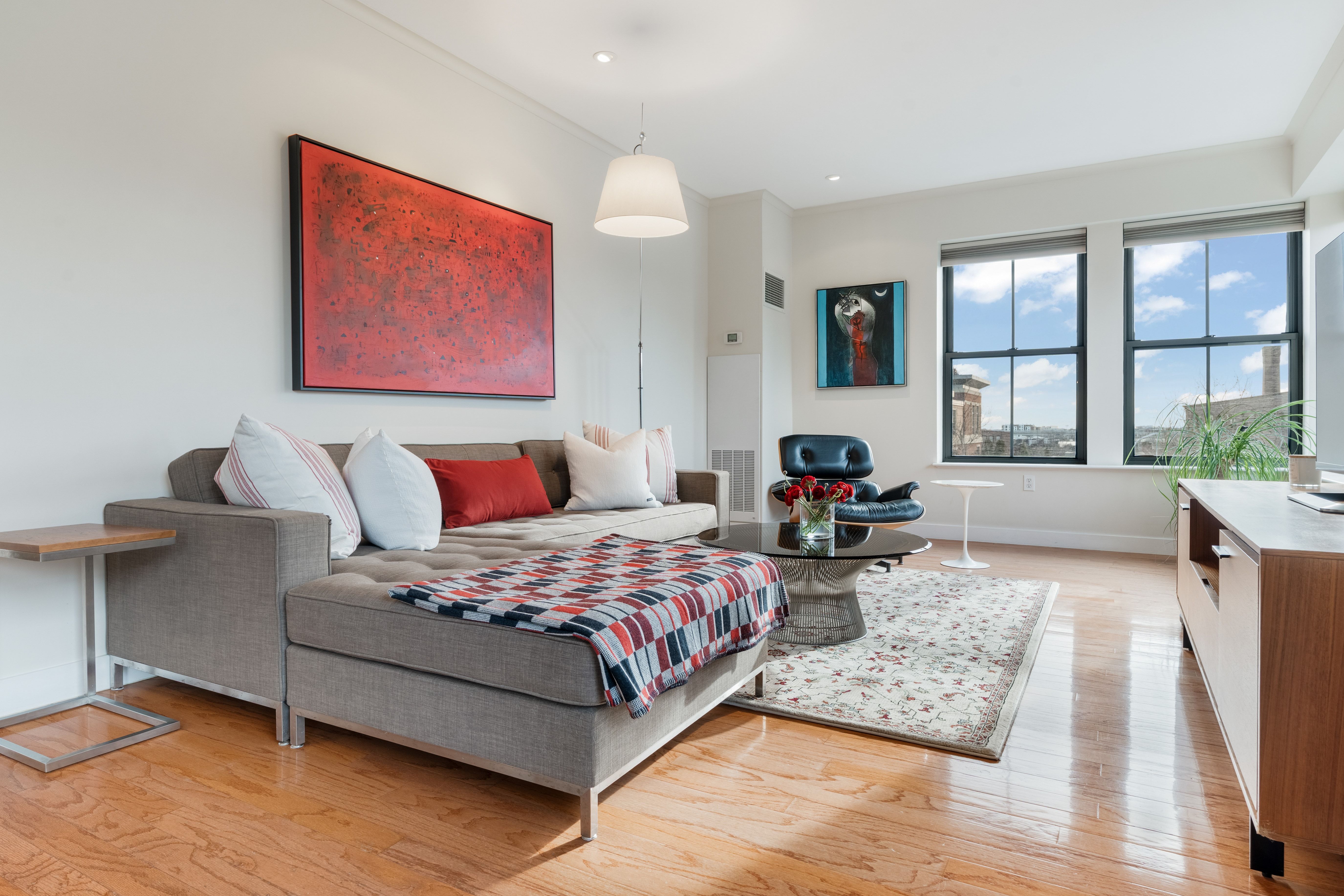 2 Rollins Street, Unit D601 Boston, MA 02118 - Photo 3 of 29 a bedroom with bed and a large window