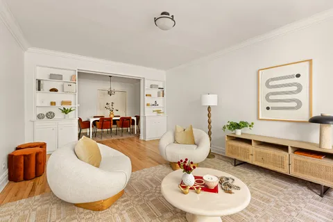 $1,350,000 | 70 Riverside Drive, Unit 2E | Upper West Side