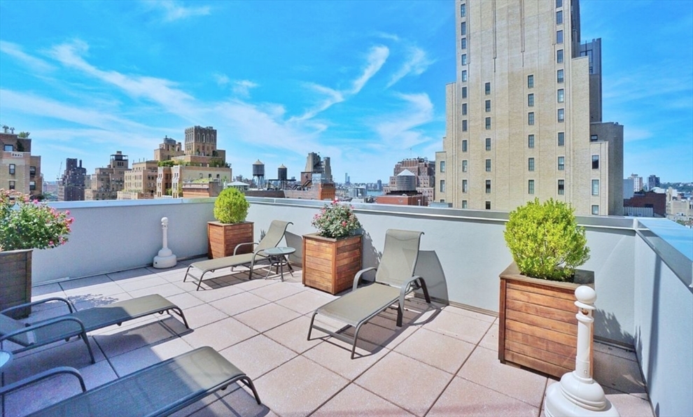 166 West 18th Street, Unit 5A Manhattan, NY 10011 - Photo 15 of 18