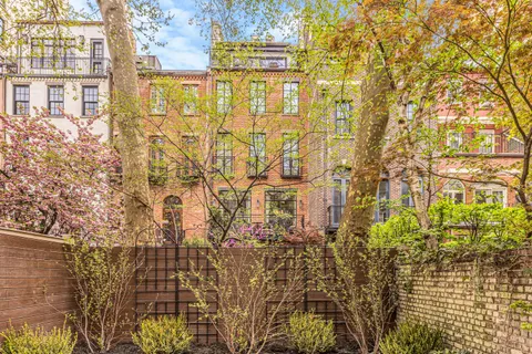 $18,500,000 | 165 East 64th Street | Lenox Hill