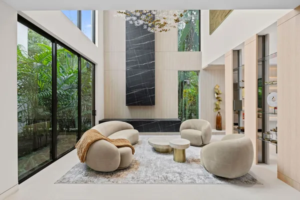 $6,350,000 | 4534 Sheridan Avenue, Miami Beach, FL 33140