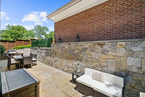 Contact Agent | 5313 Massachusetts Avenue, Bethesda, MD 20816