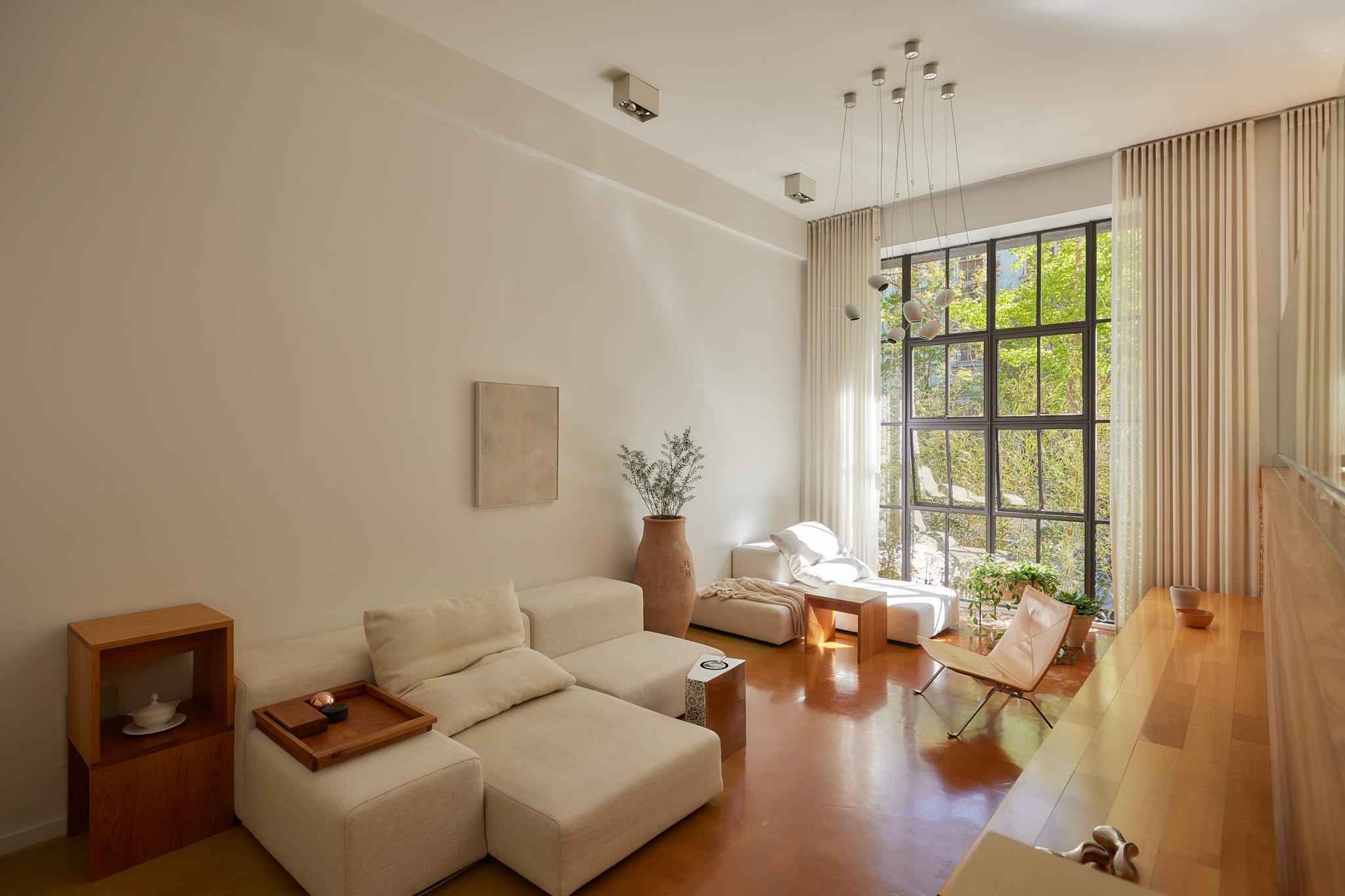 259 East 7th Street, Unit 2E Manhattan, NY 10009 - Photo 2 of 19