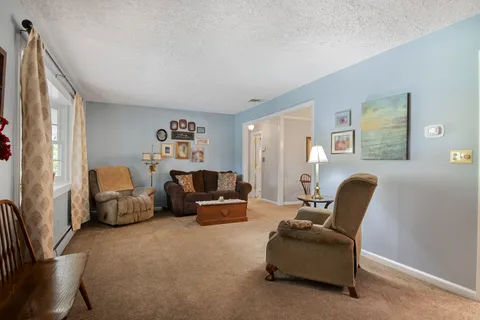 $550,000 | 14 Justine Place, Succasunna, NJ 07876