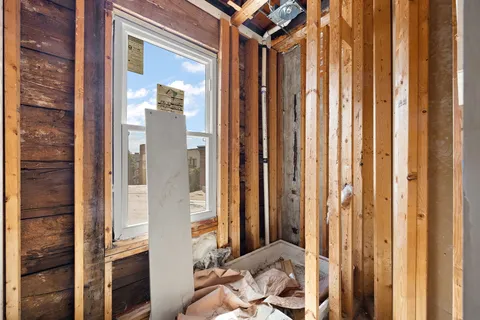 $265,000 | 802 Washington Street, Wilmington, DE 19801