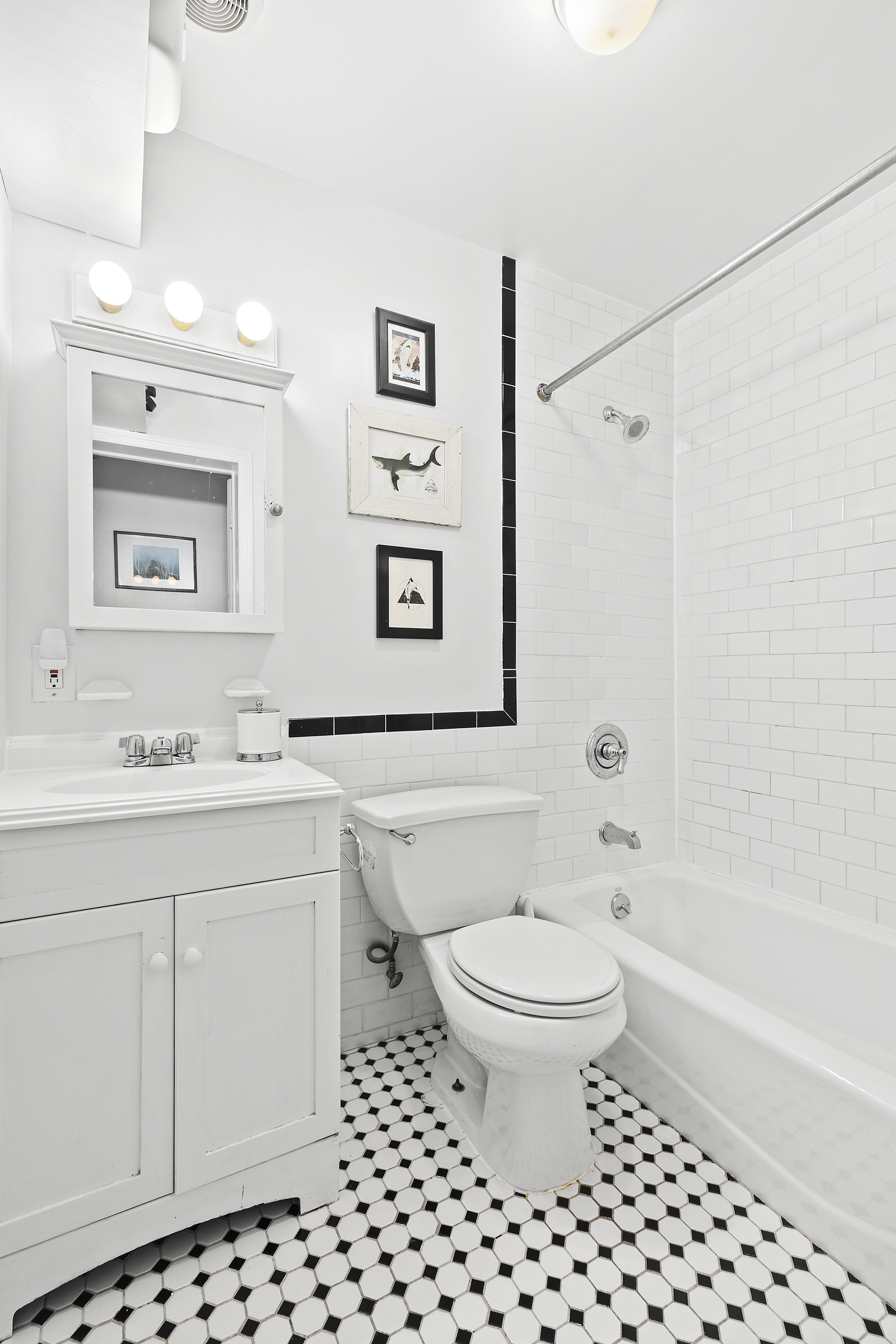 286 1st Street Brooklyn, NY 11215 - Photo 14 of 20