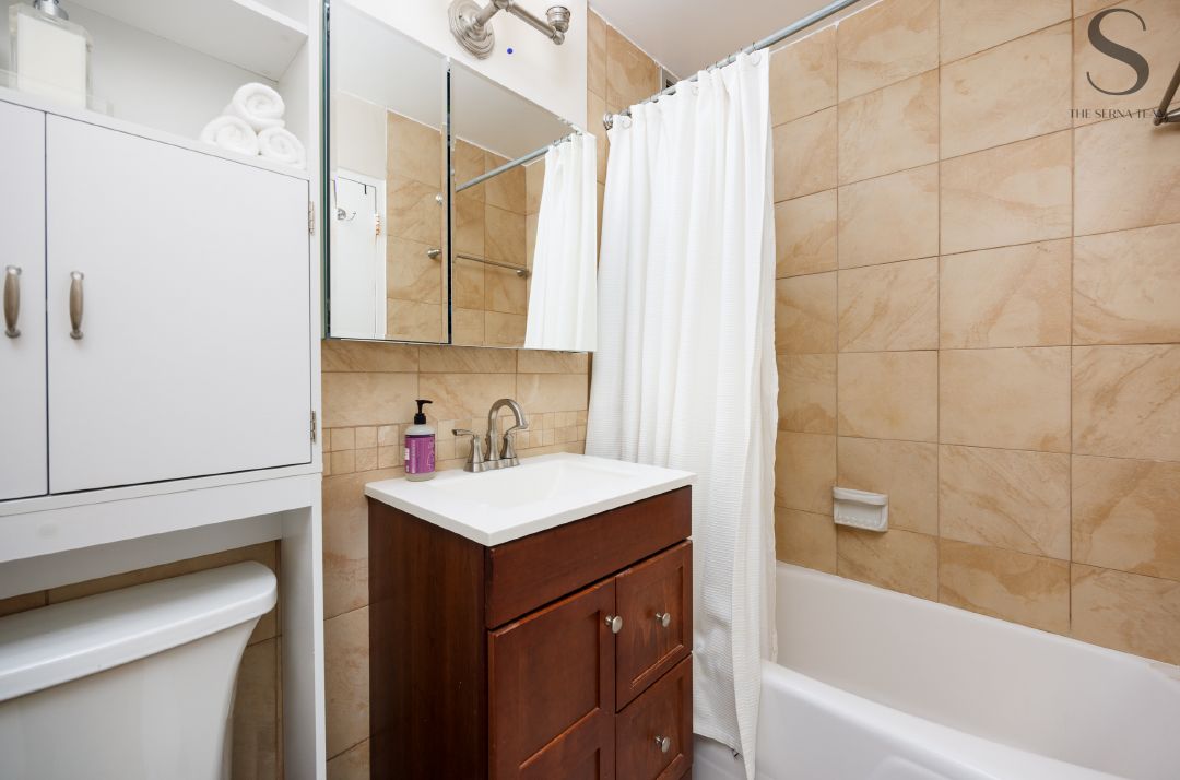 Elkin J Serna, Real Estate Agent Compass