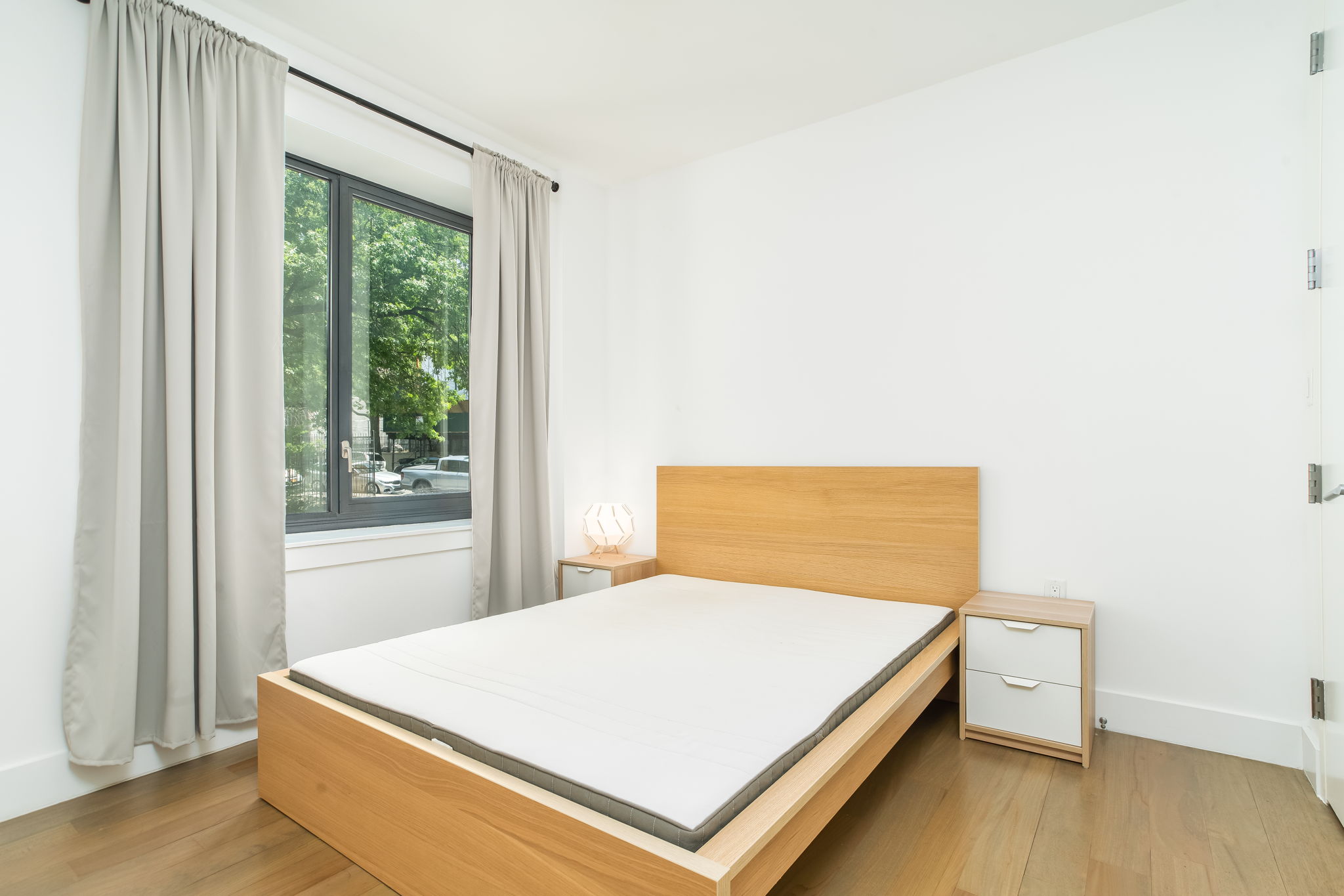 52 Convent Avenue, Unit 1B Manhattan, NY 10027 - Photo 7 of 17