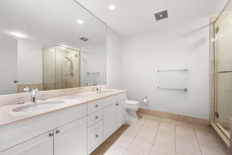 $3,350,000 | 1 Huntington Avenue, Unit 801, Boston, MA 02199