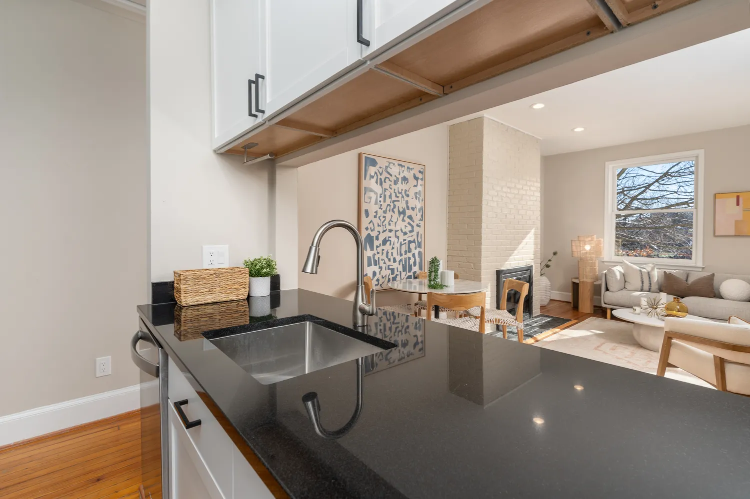 $350,000 | 1218 D Street Southeast, Unit 4, Washington, DC 20003