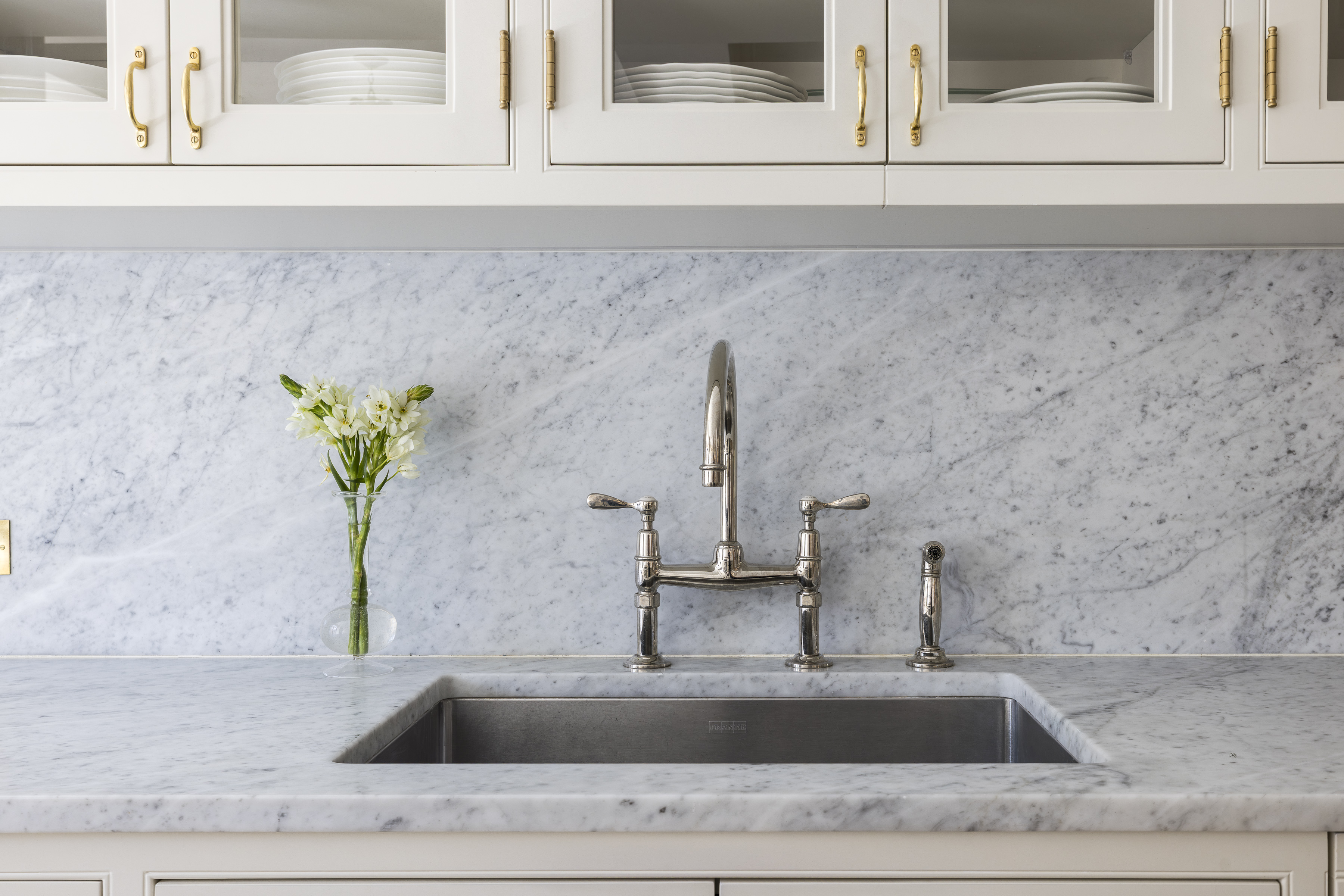 47 East 87th Street, Unit 7A Manhattan, NY 10128 - Photo 3 of 22 a close view of sink and tap