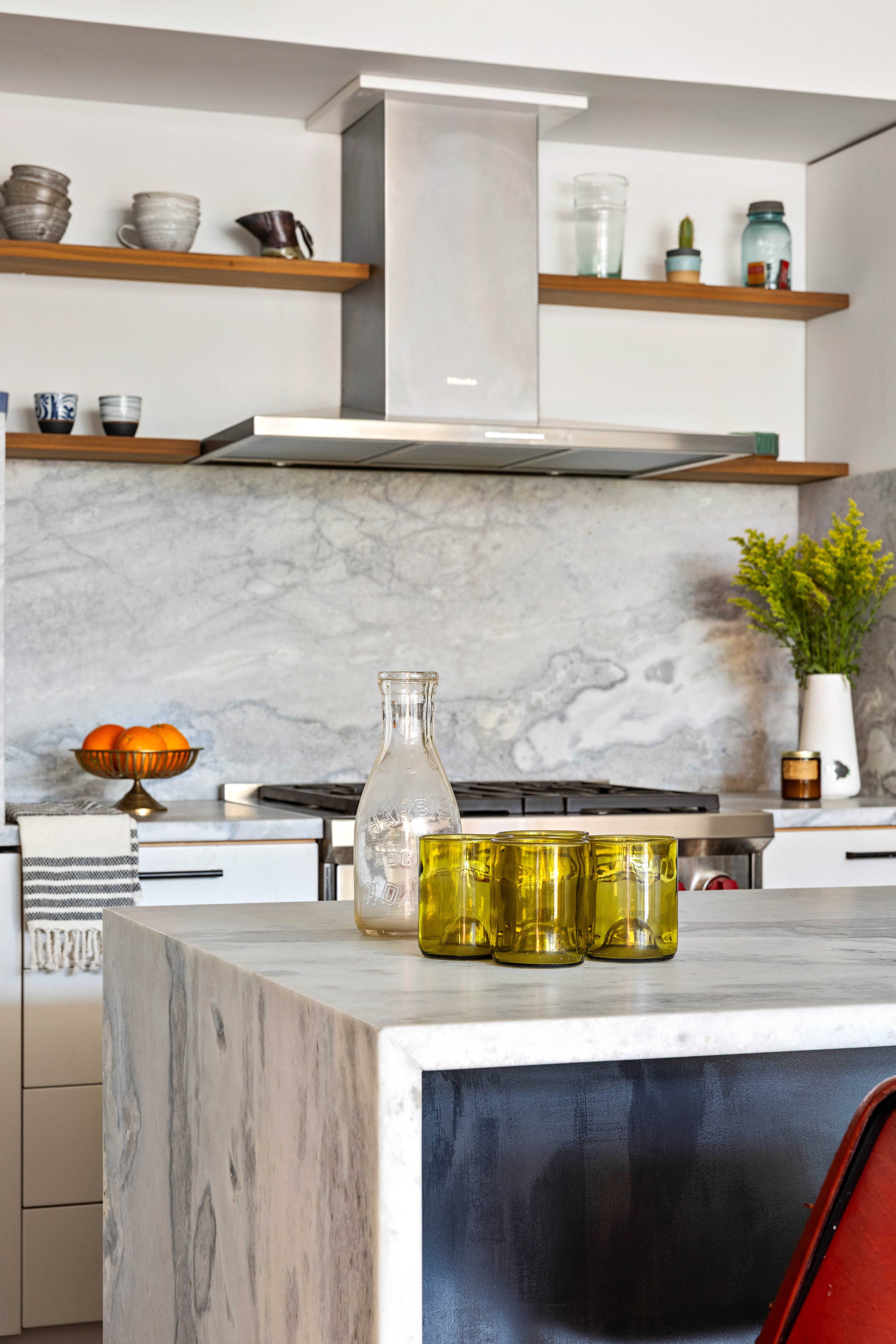 84 Front Street, Unit 8F Brooklyn, NY 11201 - Photo 2 of 12 a kitchen with a sink a stove and cabinets