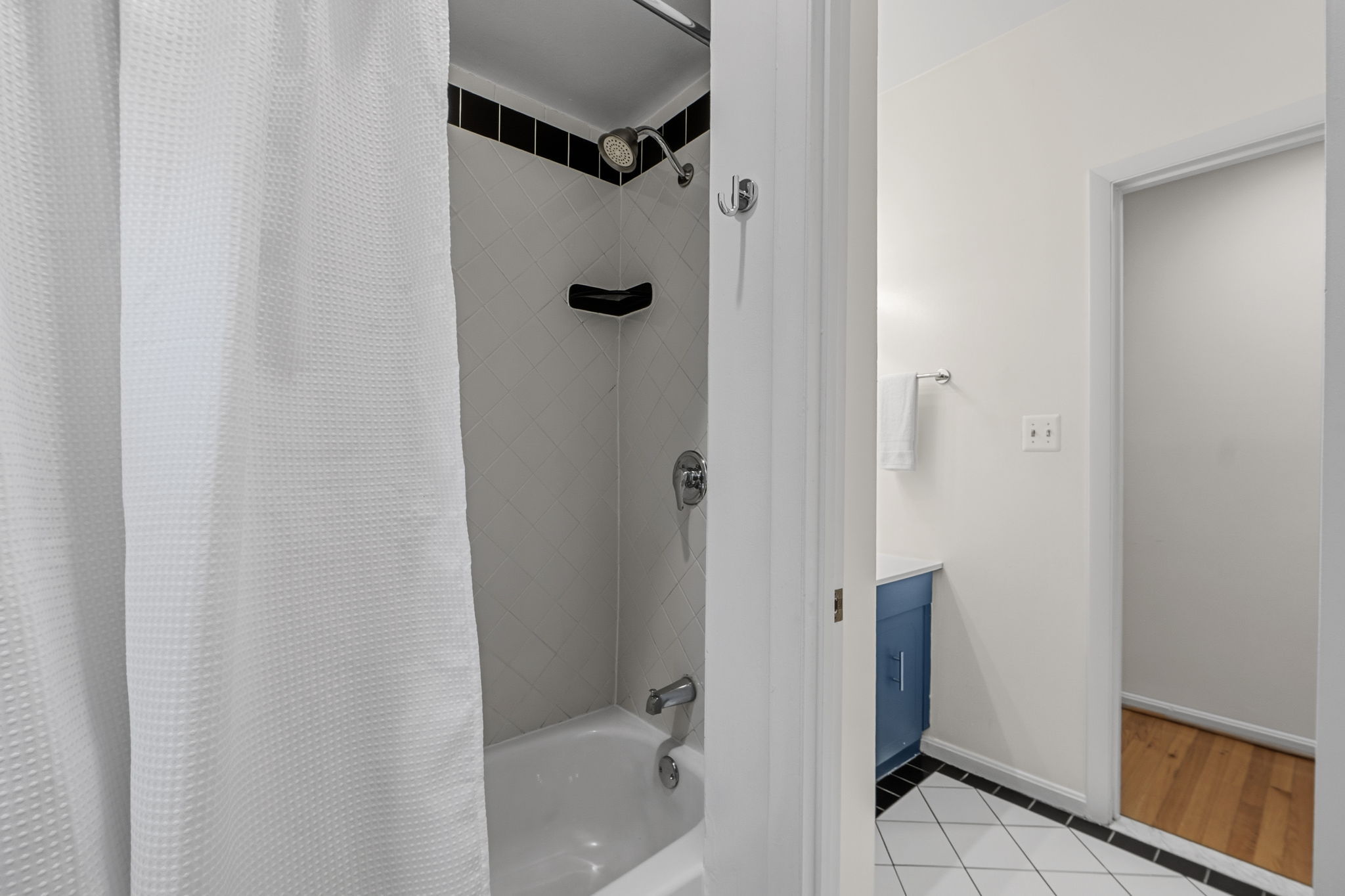 1927 15th Street Northwest Washington, DC 20009 - Photo 18 of 59