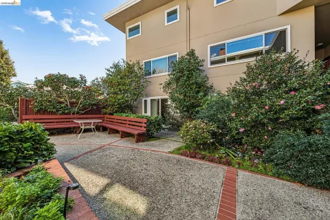 $899,000 | 1519 Oxford Street, Unit E, Berkeley, CA 94709