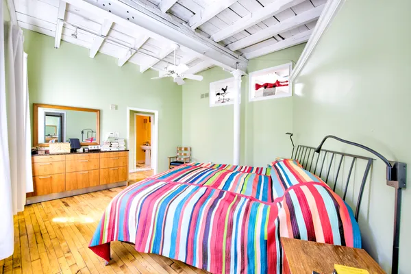 $1,600,000 | 915-17 South 7th Street, Philadelphia, PA 19147
