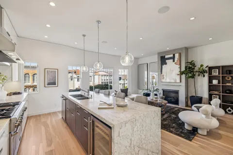 $2,895,000 | 2269 Francisco Street, San Francisco, CA 94123