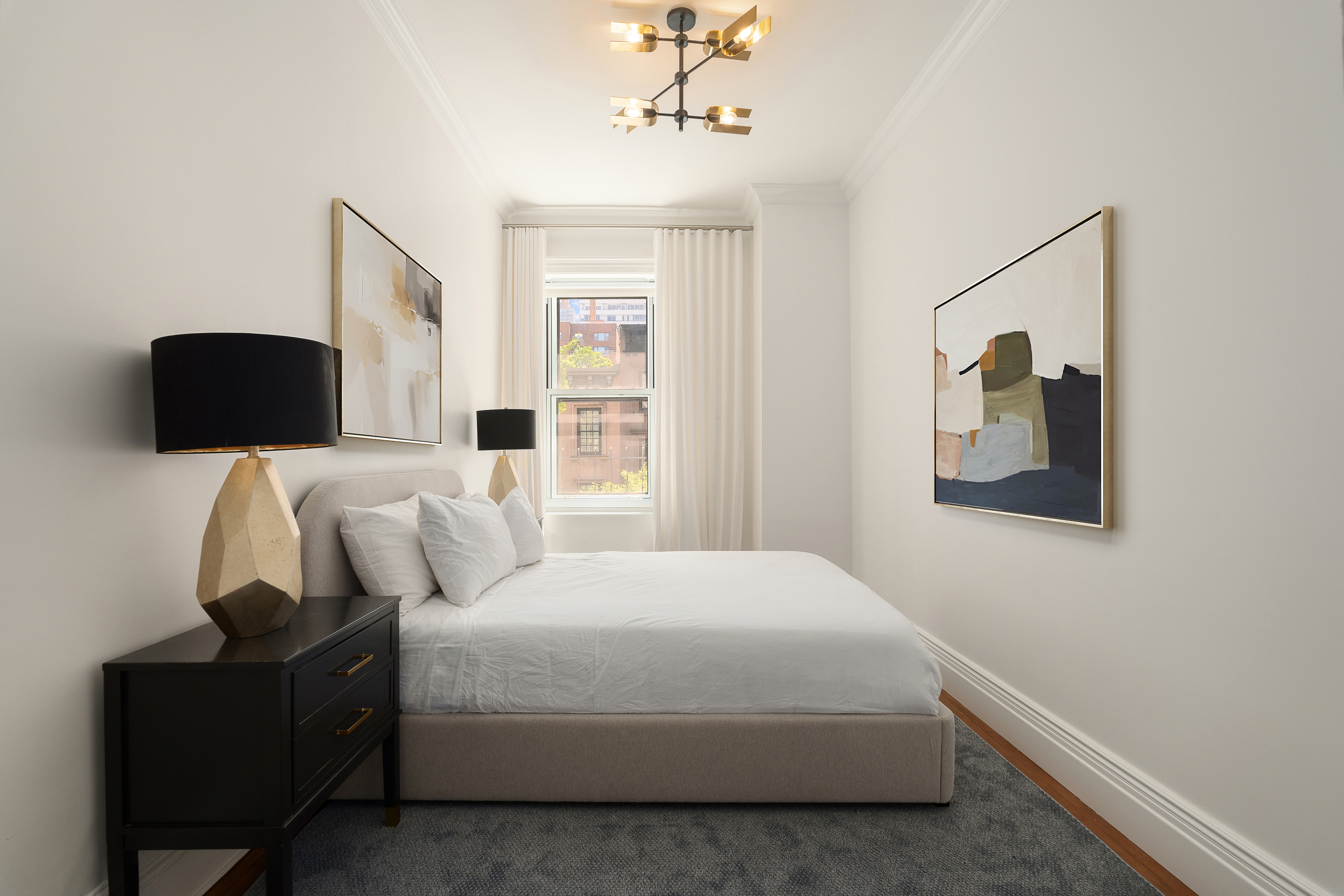 209 East 61st Street Manhattan, NY 10065 - Photo 13 of 26