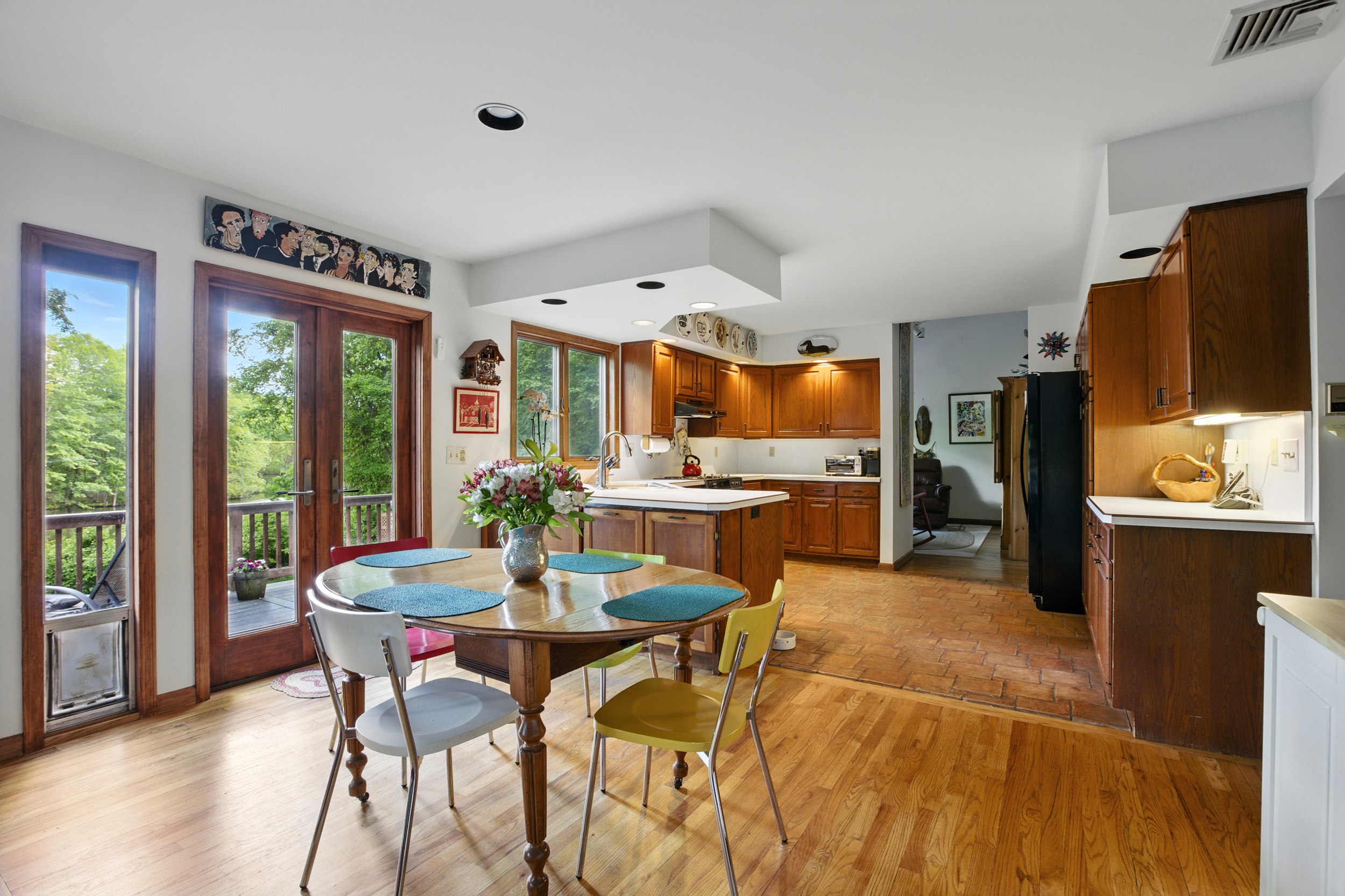 19 Pond Road Cold Spring, NY 10516 - Photo 13 of 32 a large kitchen with a table and chairs