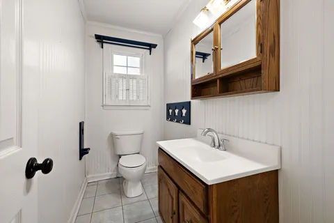 $489,900 | 2407 Larkwood Drive, Wilmington, DE 19810