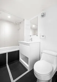 $4,000 | 105 Grand Avenue, Unit 4E | Clinton Hill