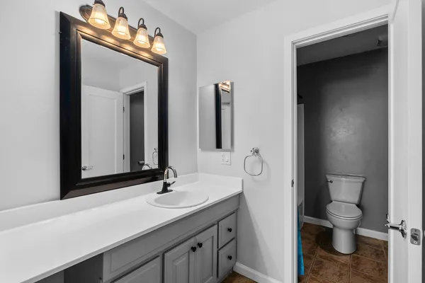 $375,000 | 7506 Parkway Drive, Unit 201, La Mesa, CA 91942