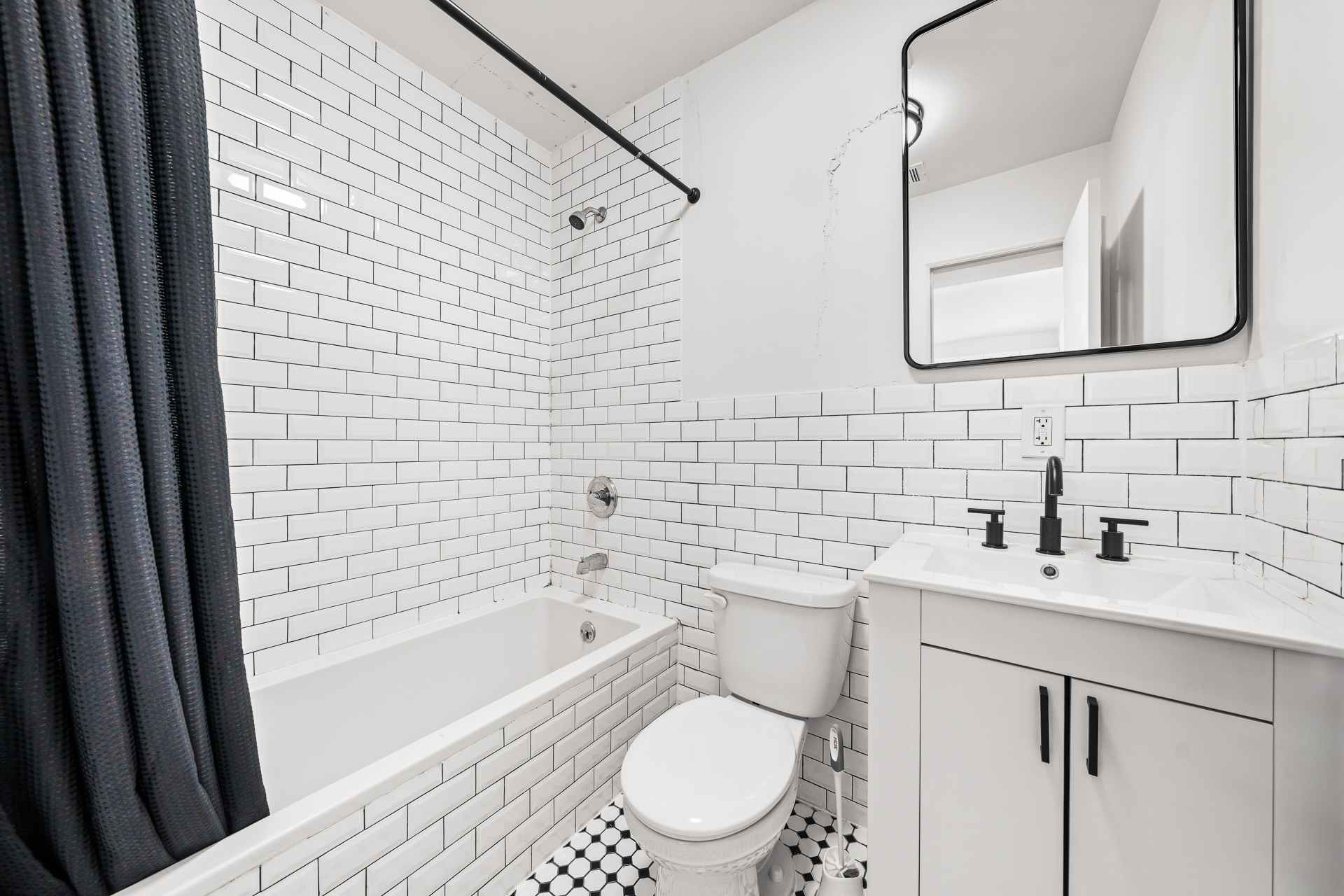 18-60 Flushing Avenue Queens, NY 11385 - Photo 4 of 13