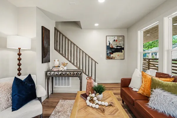 Contact Agent | 1502 Bryan Street, Old Hickory, TN 37138