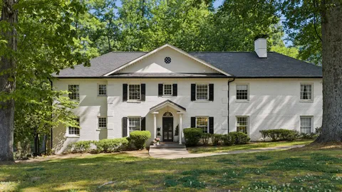 $1,350,000 | 1135 Peachtree Battle Avenue Northwest, Atlanta, GA 30327
