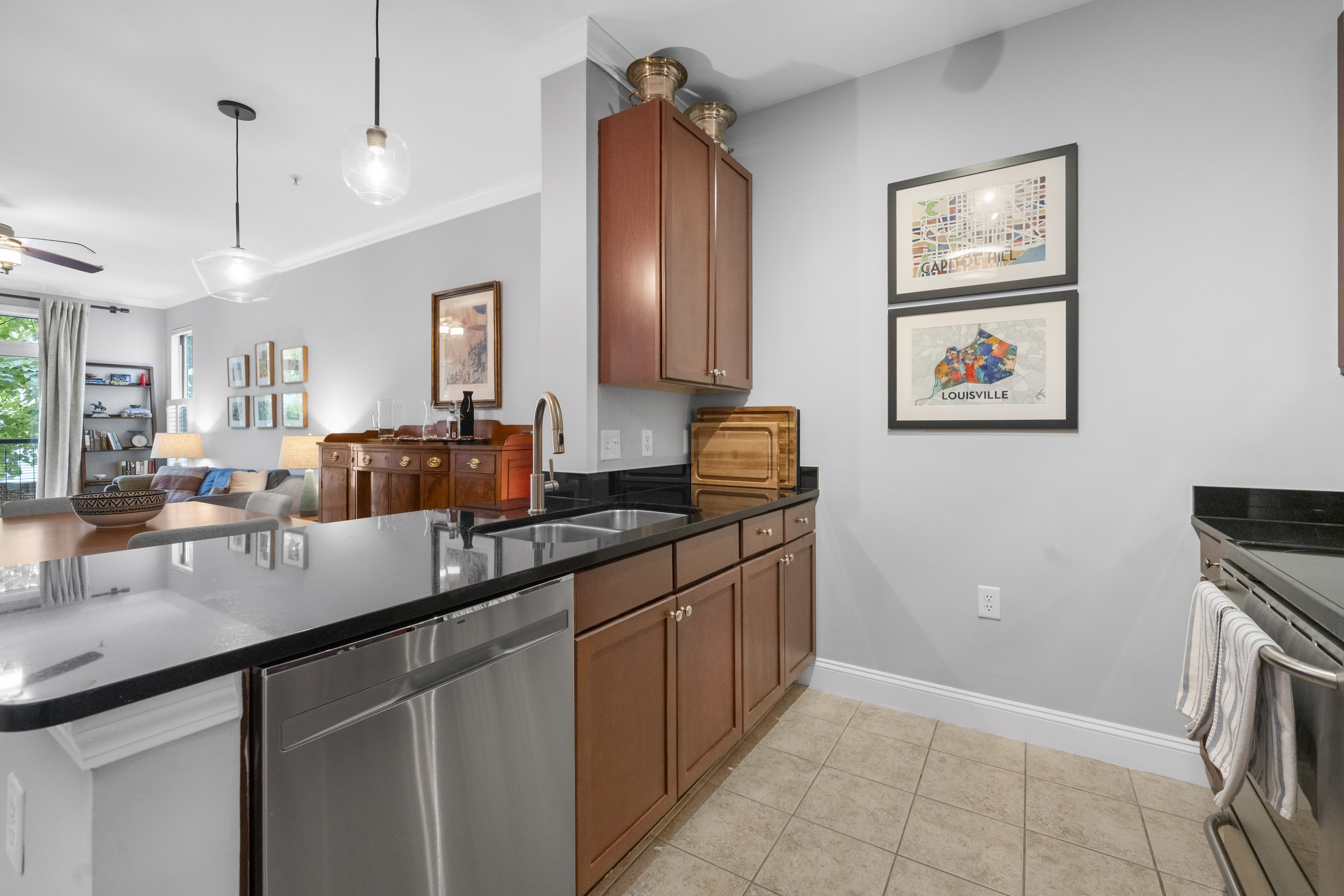 1391 Pennsylvania Ave. Southeast, Unit 264 Washington, DC 20003 - Photo 9 of 46