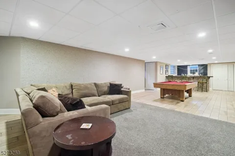 $1,695,000 | 116-118 Wyoming Avenue, Maplewood, NJ 07040