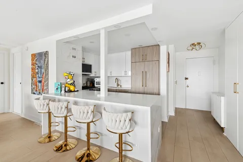 $1,325,000 | 100 Beekman Street, Unit 26D | Financial District