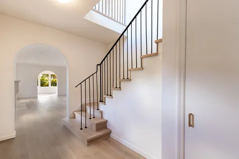$3,999,900 | 2850 Sheridan Avenue, Miami Beach, FL 33140