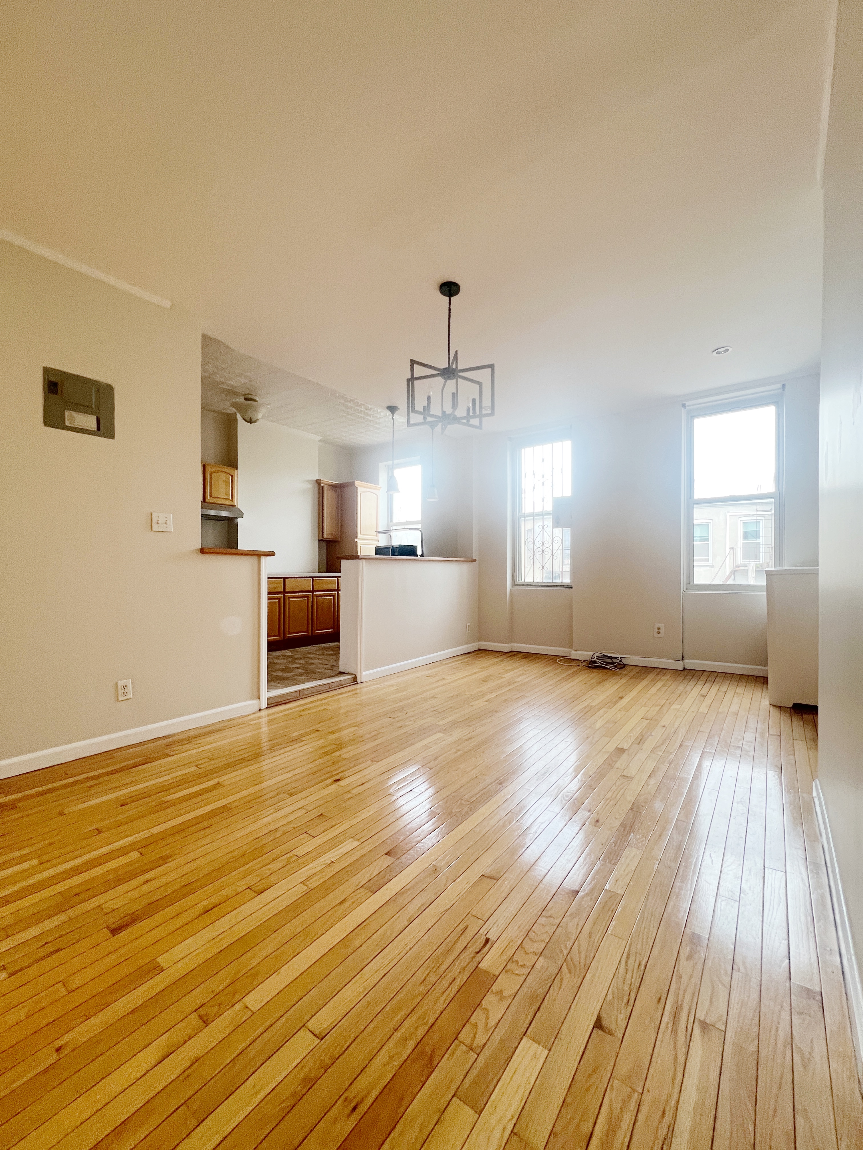 17-14 Menahan Street, Unit 3 Queens, NY 11385 - Photo 11 of 13