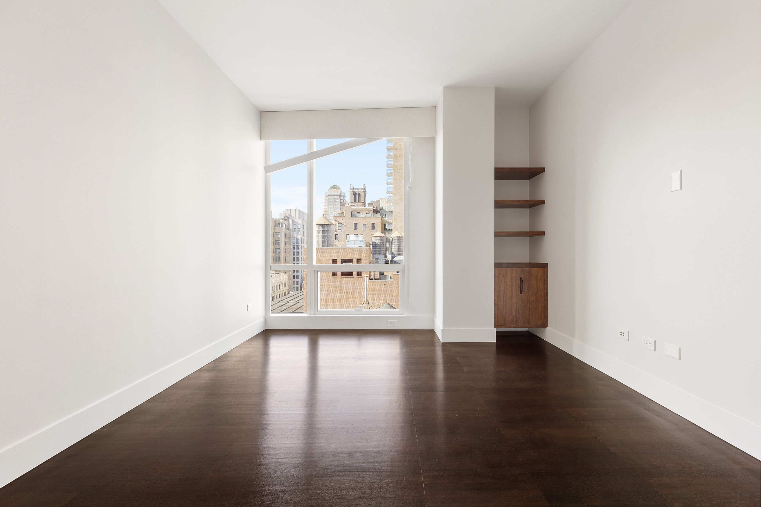 151 East 85th Street, Unit 14A Manhattan, NY 10028 - Photo 9 of 14