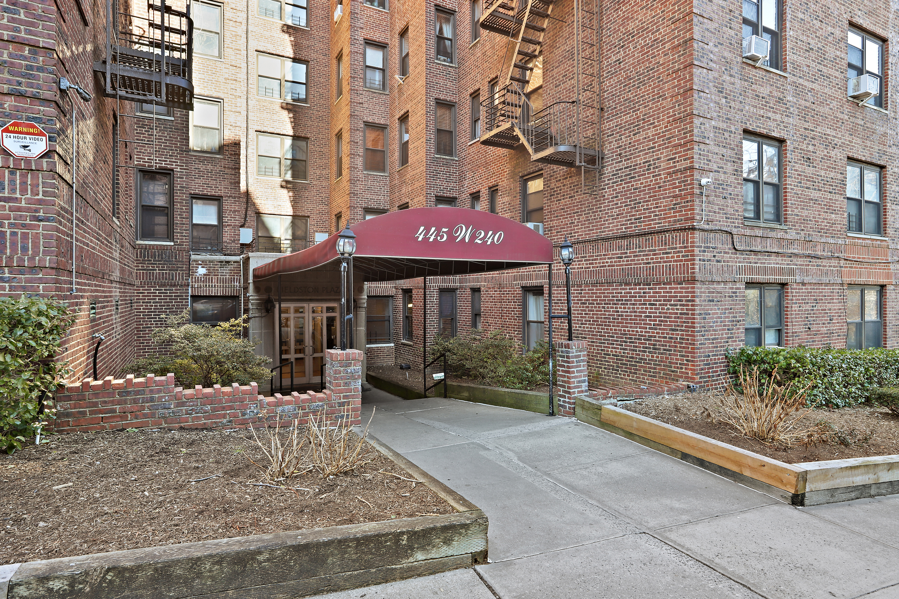 445 West 240th Street, Unit 3A Bronx, NY 10463 - Photo 33 of 36 Gallery Image 33