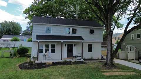 $575,000 | 423 Old Fort Road, King of Prussia, PA 19406