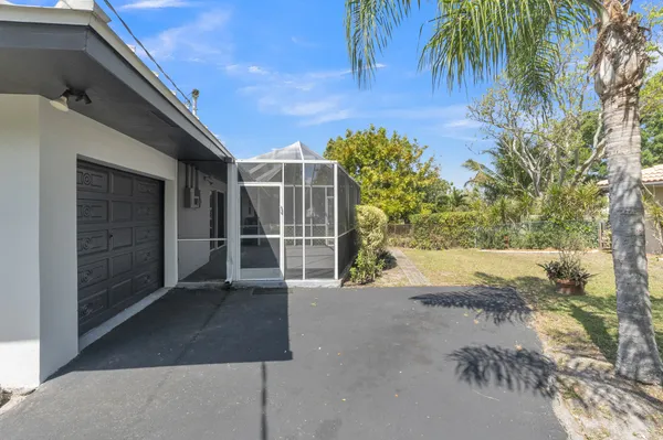 $2,800 | 3504 Northwest 85th Avenue, Unit B, Coral Springs, FL 33065