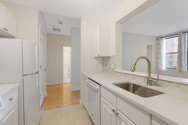 $759,000 | 4 Charlesgate, Unit 106, Boston, MA 02215