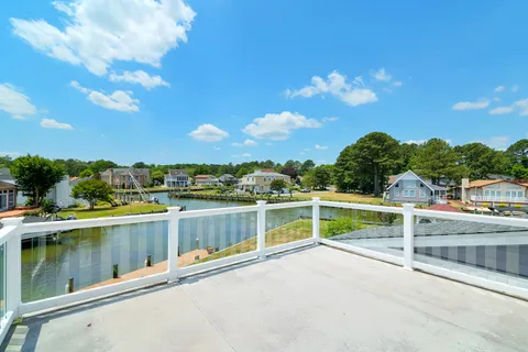 $1,295,000 | 17 Clipper Court, Berlin, MD 21811