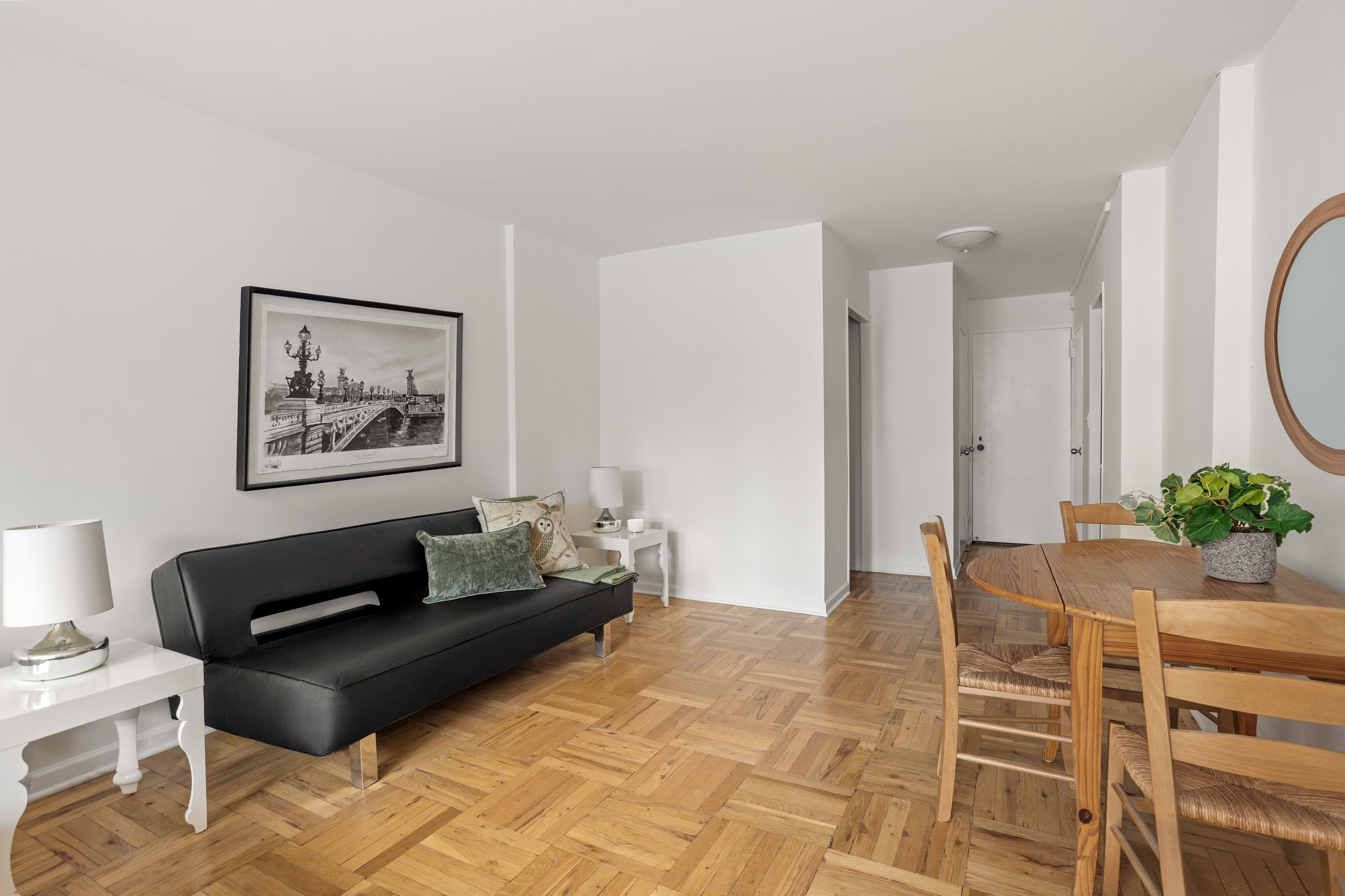 240 East 76th Street, Unit 4U Manhattan, NY 10021 - Photo 2 of 6