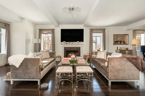 $18,000,000 | 737 Park Avenue, Unit 19A | Lenox Hill