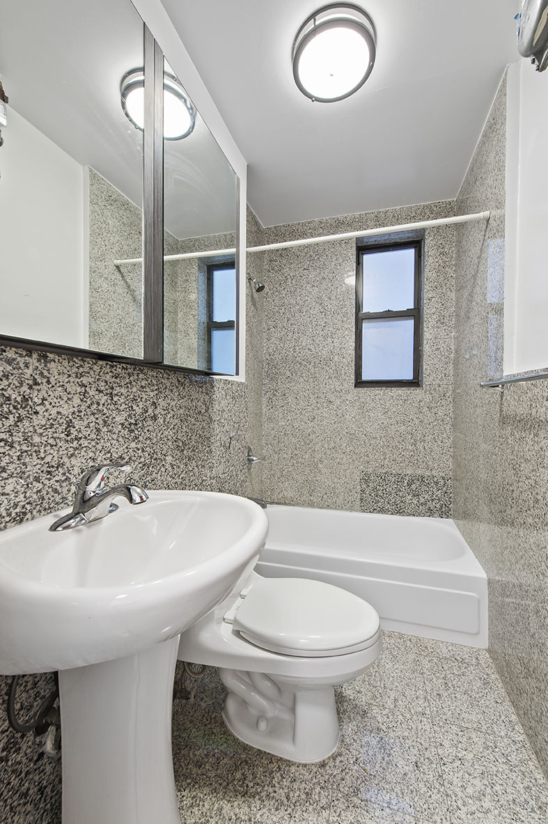 119 East 96th Street, Unit 15 Manhattan, NY 10128 - Photo 6 of 6