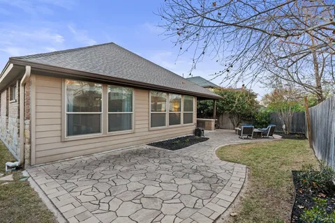 $445,000 | 2902 Tempe Drive, Leander, TX 78641