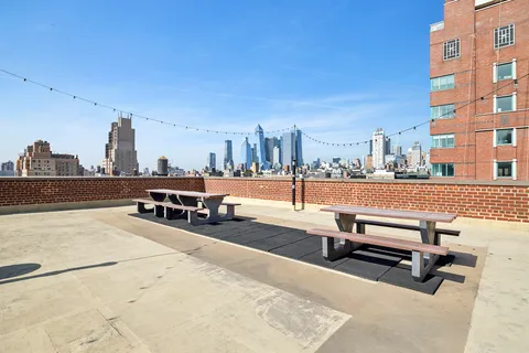 $935,000 | 54 West 16th Street, Unit 6F | Flatiron