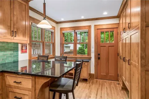 $950,000 | 4711 Dupont Avenue South, Minneapolis, MN 55419