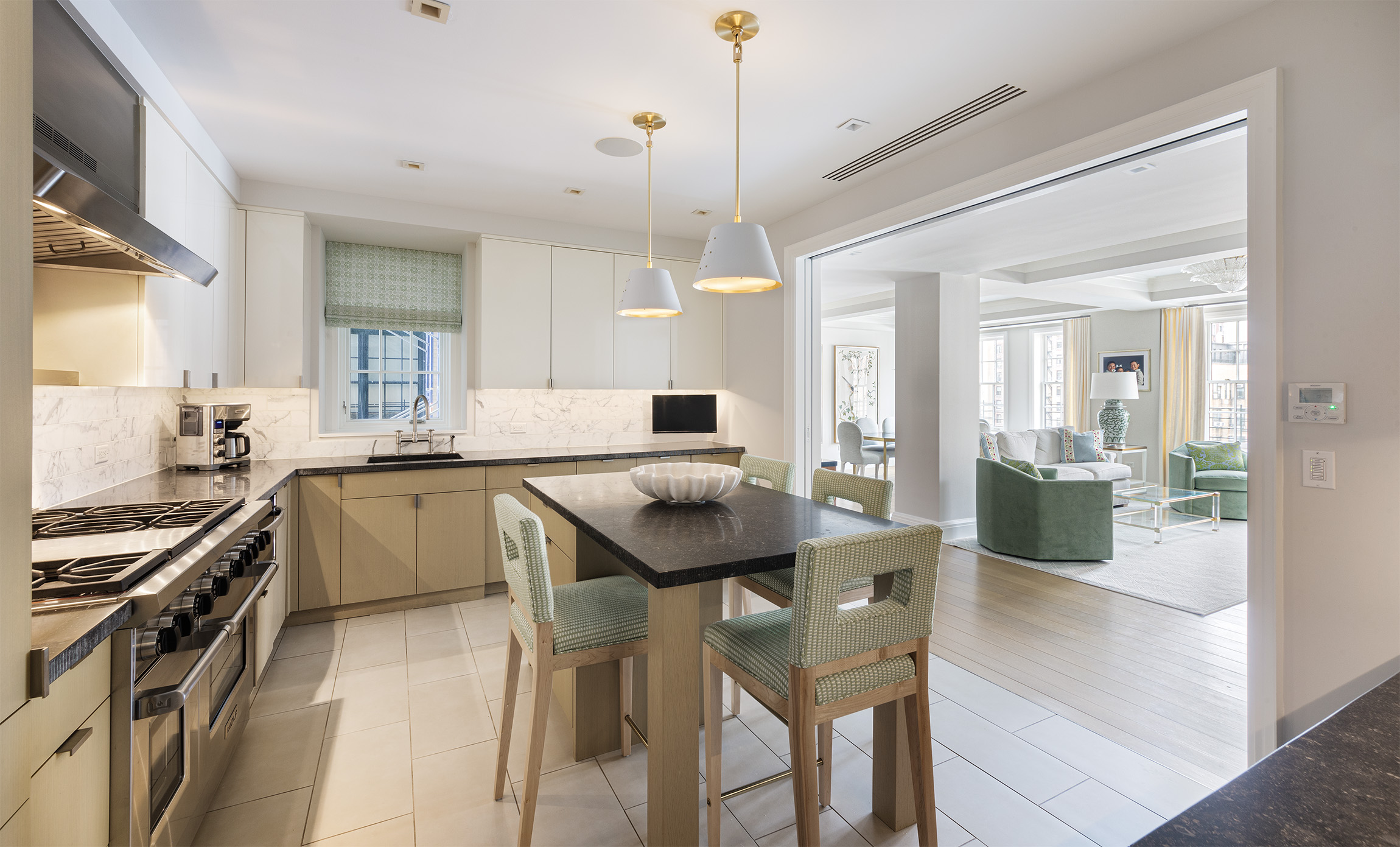 141 East 88th Street, Unit 9F Manhattan, NY 10128 - Photo 5 of 14